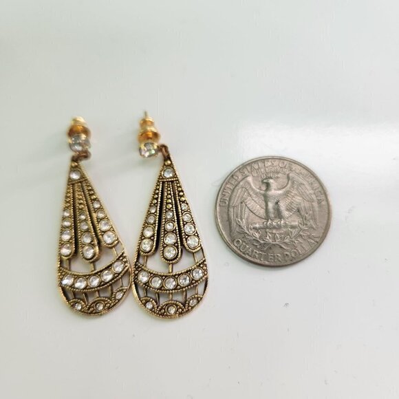 Vintage Victorian Inspired Dangle Pierced Earrings - Picture 3 of 3